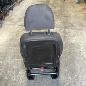 Siege avant droit PEUGEOT BIPPER Diesel - Image 1