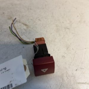 Bouton de warning CITROEN BERLINGO 2 PHASE 1 Diesel - Image 1