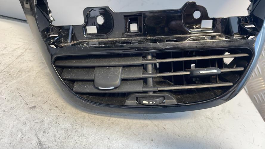 Divers PEUGEOT 208 1 PHASE 2 Diesel - Image 3