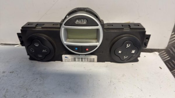 Commande chauffage RENAULT MEGANE 2 PHASE 2 BREAK Diesel - Image 2