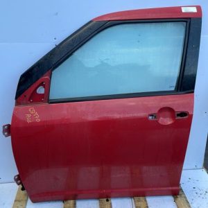 Porte avant gauche SUZUKI SWIFT 3 Diesel - Image 1