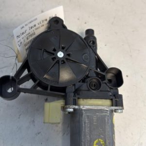 Moteur leve vitre avant gauche AUDI A3 3 PHASE 1 Diesel - Image 1