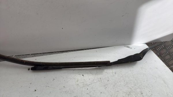 Bras essuie glace avant gauche BMW SERIE 1 E81 Diesel - Image 1