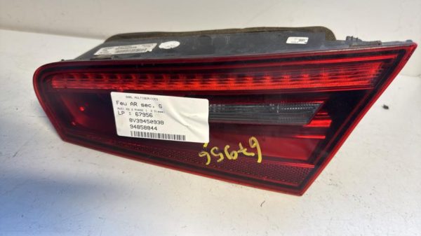Feu arriere secondaire gauche (feux) AUDI A3 3 PHASE 1 Diesel - Image 3
