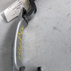 Poignee porte avant droit AUDI A3 3 PHASE 1 Diesel - Image 1