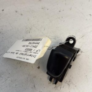 Interrupteur de leve vitre avant droit NISSAN JUKE 1 PHASE 2 Essence - Image 1