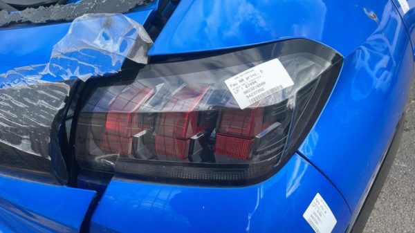 Feu arriere principal droit (feux) PEUGEOT 208 2 Electricité - Image 3