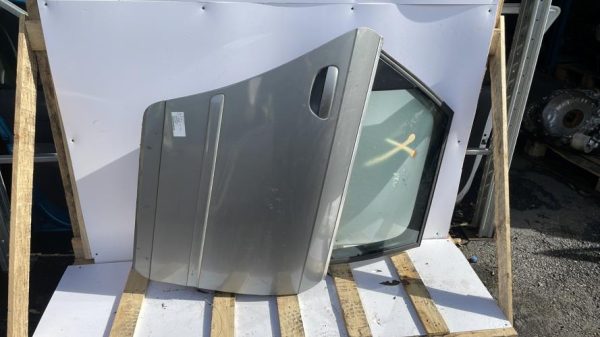 Porte arriere droit AUDI A4 2 AVANT PHASE 2 BREAK Diesel - Image 2