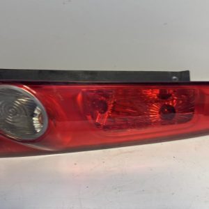 Feu arriere principal droit (feux) FORD FIESTA 5 PHASE 2 Diesel - Image 1