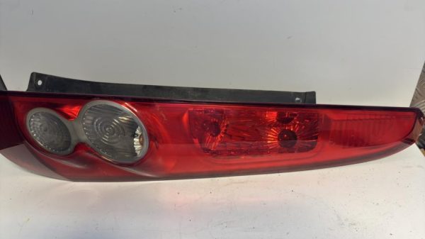 Feu arriere principal droit (feux) FORD FIESTA 5 PHASE 2 Diesel - Image 3