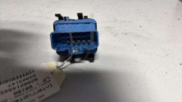 Interrupteur de leve vitre avant gauche RENAULT CLIO 3 PHASE 2 BREAK Diesel - Image 3