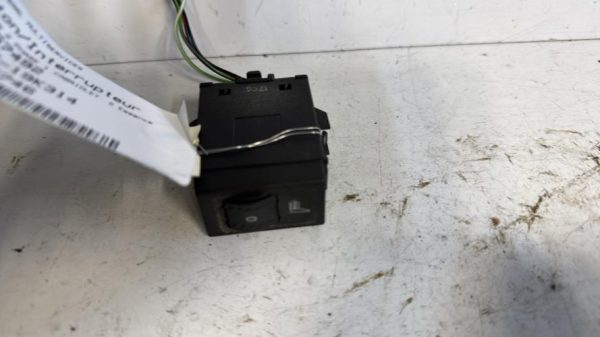 Bouton/Interrupteur FORD FOCUS 2 PHASE 1 CABRIOLET Essence - Image 3