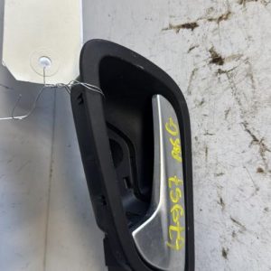 Poignee interieur arriere gauche FORD KUGA 2 PHASE 1 Diesel - Image 1