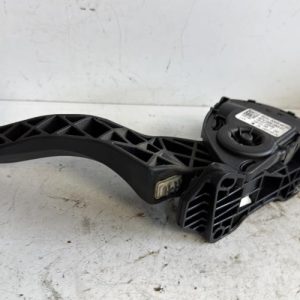 Pedale d'accelerateur PEUGEOT 308 1 SW PHASE 1 BREAK Diesel - Image 1