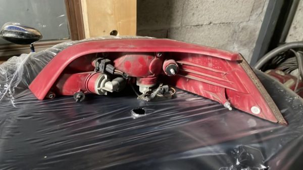 Feu arriere secondaire droit (feux) FORD FOCUS 2 PHASE 1 CABRIOLET Essence - Image 2