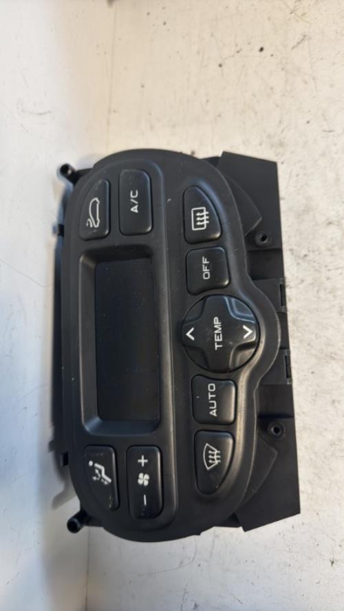 Commande chauffage PEUGEOT 206 PHASE 1 Essence - Image 1