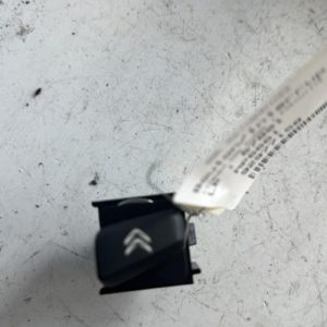 Bouton/Interrupteur CITROEN DS5 PHASE 1 Diesel - Image 1