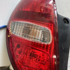 Feu arriere principal gauche (feux) DAIHATSU SIRION 1 Essence - Image 1