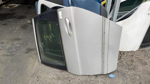 Porte arriere gauche MERCEDES CLASSE B 245 PHASE 1 Diesel - Image 1