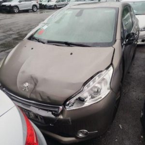 Autoradio d'origine PEUGEOT 208 1 PHASE 1 Diesel - Image 5