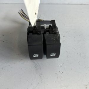 Interrupteur de leve vitre avant gauche RENAULT SCENIC 2 PHASE 1 Diesel - Image 1