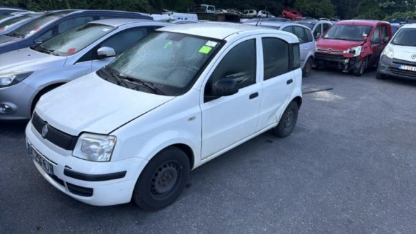 Com (Bloc Contacteur Tournant+Commodo Essuie Glace+Commodo Phare) FIAT PANDA 2 PHASE 2 Essence - Image 6