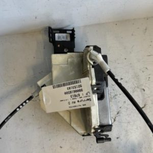 Serrure avant droit PEUGEOT 308 1 PHASE 1 Diesel - Image 1