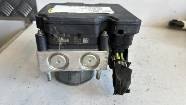 Bloc ABS (freins anti-blocage) PEUGEOT 308 2 PHASE 1 Diesel - Image 2