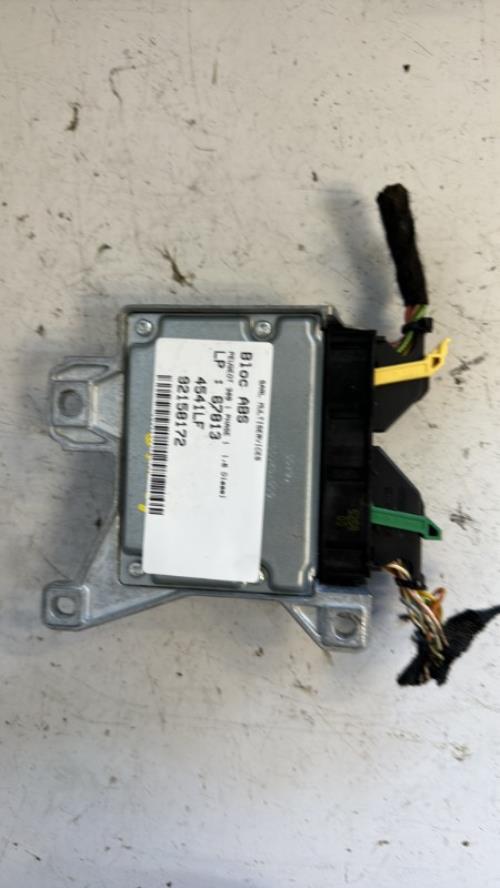 Bloc ABS (freins anti-blocage) PEUGEOT 308 1 PHASE 1 Diesel - Image 3