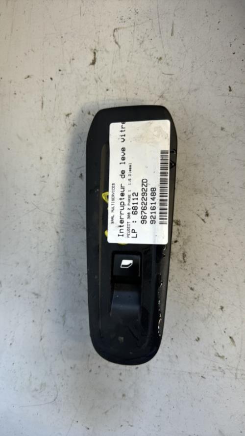Interrupteur de leve vitre avant droit PEUGEOT 308 2 PHASE 1 Diesel - Image 1