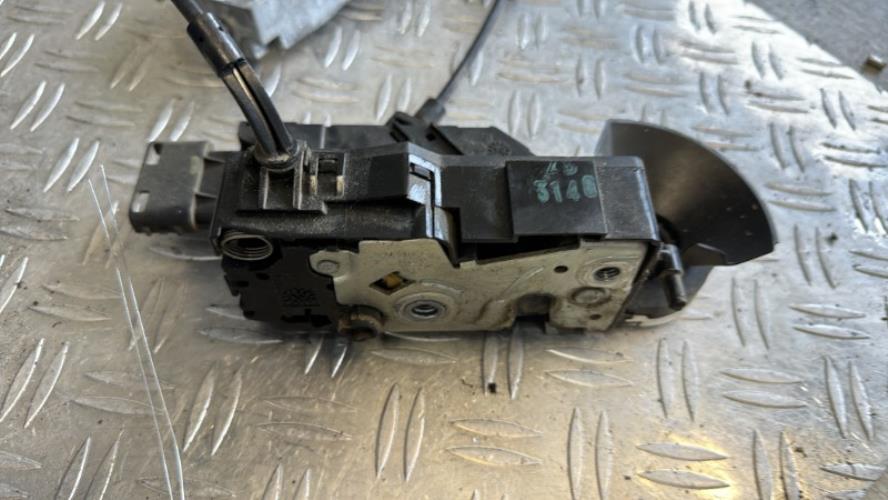 Serrure avant gauche PEUGEOT 308 2 PHASE 1 Diesel - Image 2