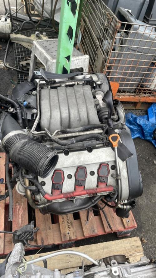 Moteur AUDI A6 2 AVANT PHASE 2 BREAK Essence - Image 2