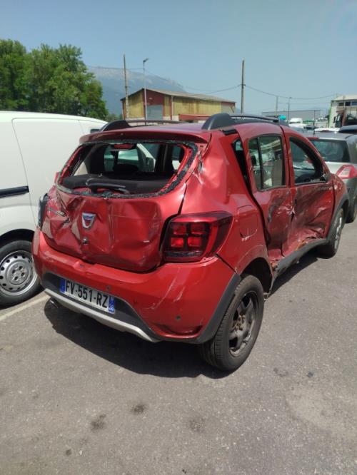 Boitier filtre a air DACIA SANDERO 2 PHASE 2 Essence - Image 9