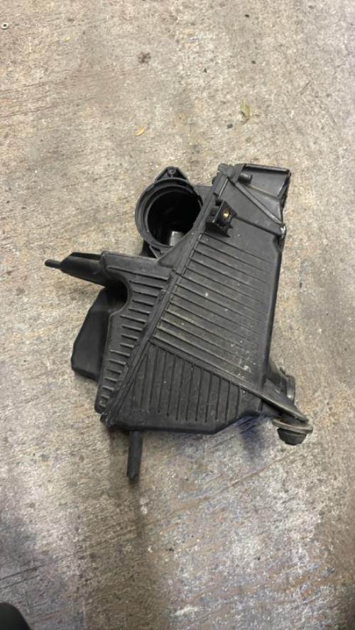 Boitier filtre a air RENAULT KANGOO 2 PHASE 2 Diesel - Image 2