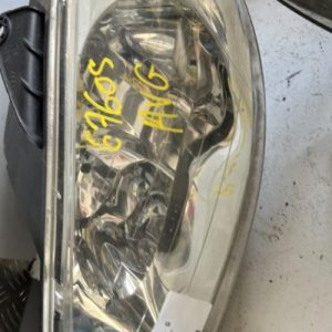 Optique avant principal gauche (feux)(phare) PEUGEOT 206 PHASE 2 BREAK Diesel - Image 1