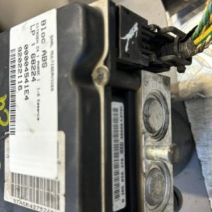 Bloc ABS (freins anti-blocage) CITROEN C4 1 PHASE 1 Essence - Image 1