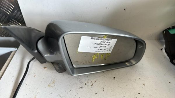 Retroviseur droit AUDI A4 2 AVANT PHASE 2 BREAK Diesel - Image 1