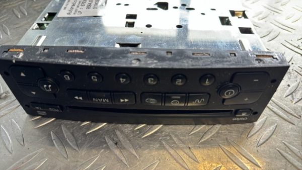 Autoradio d'origine PEUGEOT 206 PHASE 2 Diesel - Image 1
