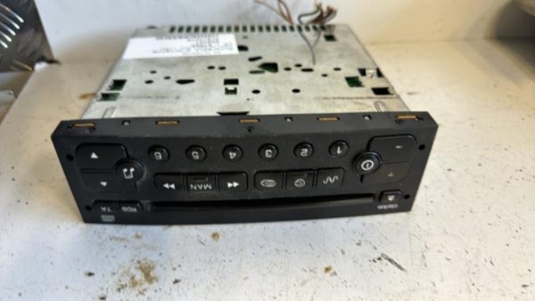 Autoradio d'origine PEUGEOT 206 PHASE 2 BREAK Diesel - Image 1
