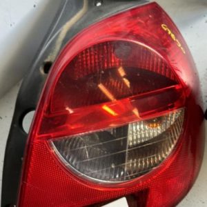 Feu arriere principal droit (feux) RENAULT CLIO 3 PHASE 1 Diesel - Image 1