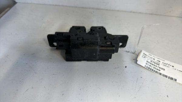 Serrure de coffre RENAULT CLIO 3 PHASE 1 Diesel - Image 1