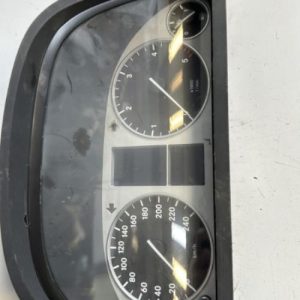 Compteur MERCEDES CLASSE B 245 PHASE 2 Diesel - Image 1