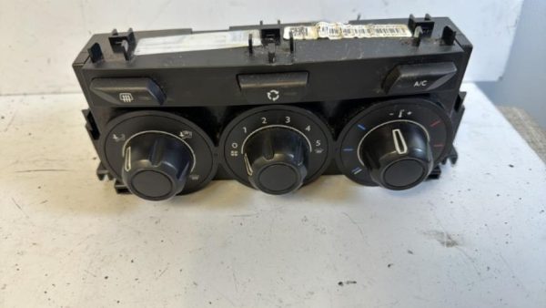 Commande chauffage CITROEN C3 2 PHASE 1 Diesel - Image 2