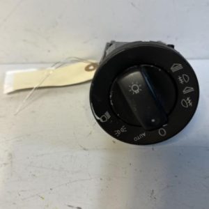 Commande de phare AUDI A4 2 AVANT PHASE 2 BREAK Diesel - Image 1