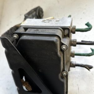Bloc ABS (freins anti-blocage) RENAULT MEGANE 2 PHASE 2 CABRIOLET Essence - Image 1