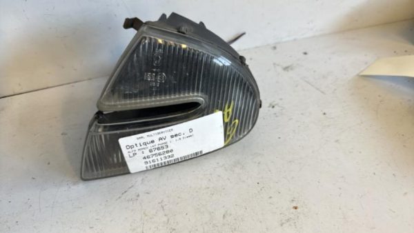 Optique avant secondaire droit (feux)(clignotant) ALFA ROMEO 147 PHASE 1 Diesel - Image 2