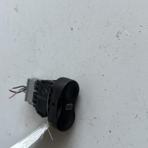 Commande degivrage lunette arriere DACIA SANDERO 1 Diesel - Image 1