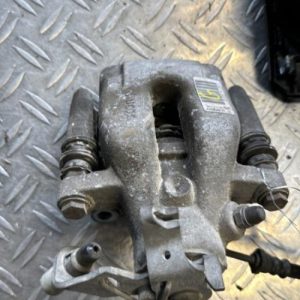 Etrier arriere gauche (freinage) CITROEN C3 3 PHASE 2 Essence - Image 1