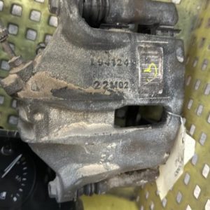 Etrier avant gauche (freinage) CITROEN C3 3 PHASE 2 Essence - Image 1