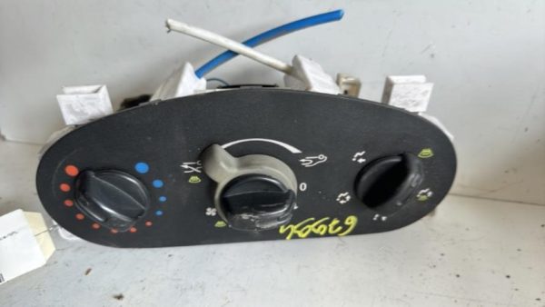 Commande chauffage DACIA LOGAN 1 PHASE 2 Essence/GPL - Image 1